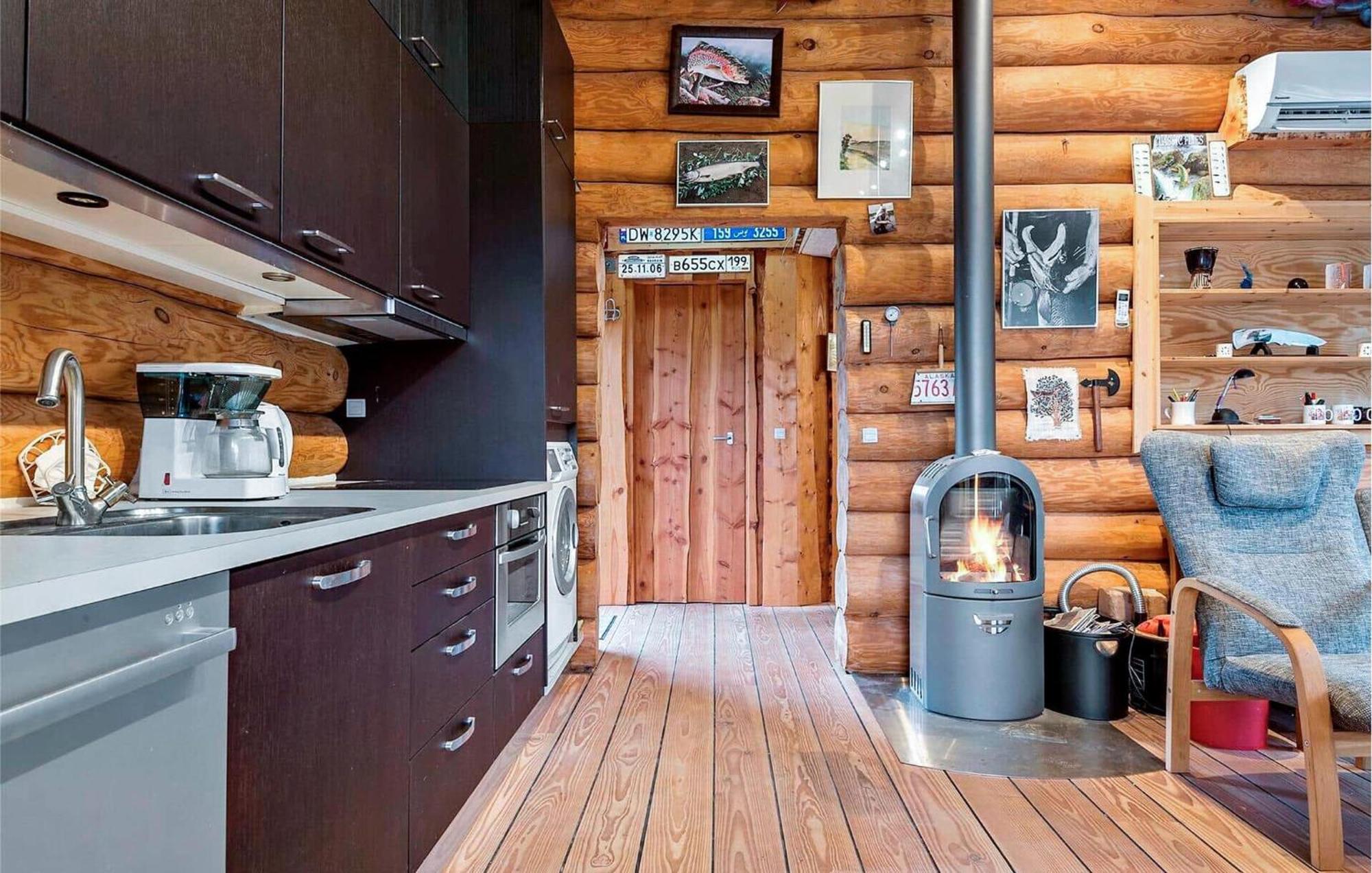 Cozy Home In Kibaek With Kitchen Exterior foto